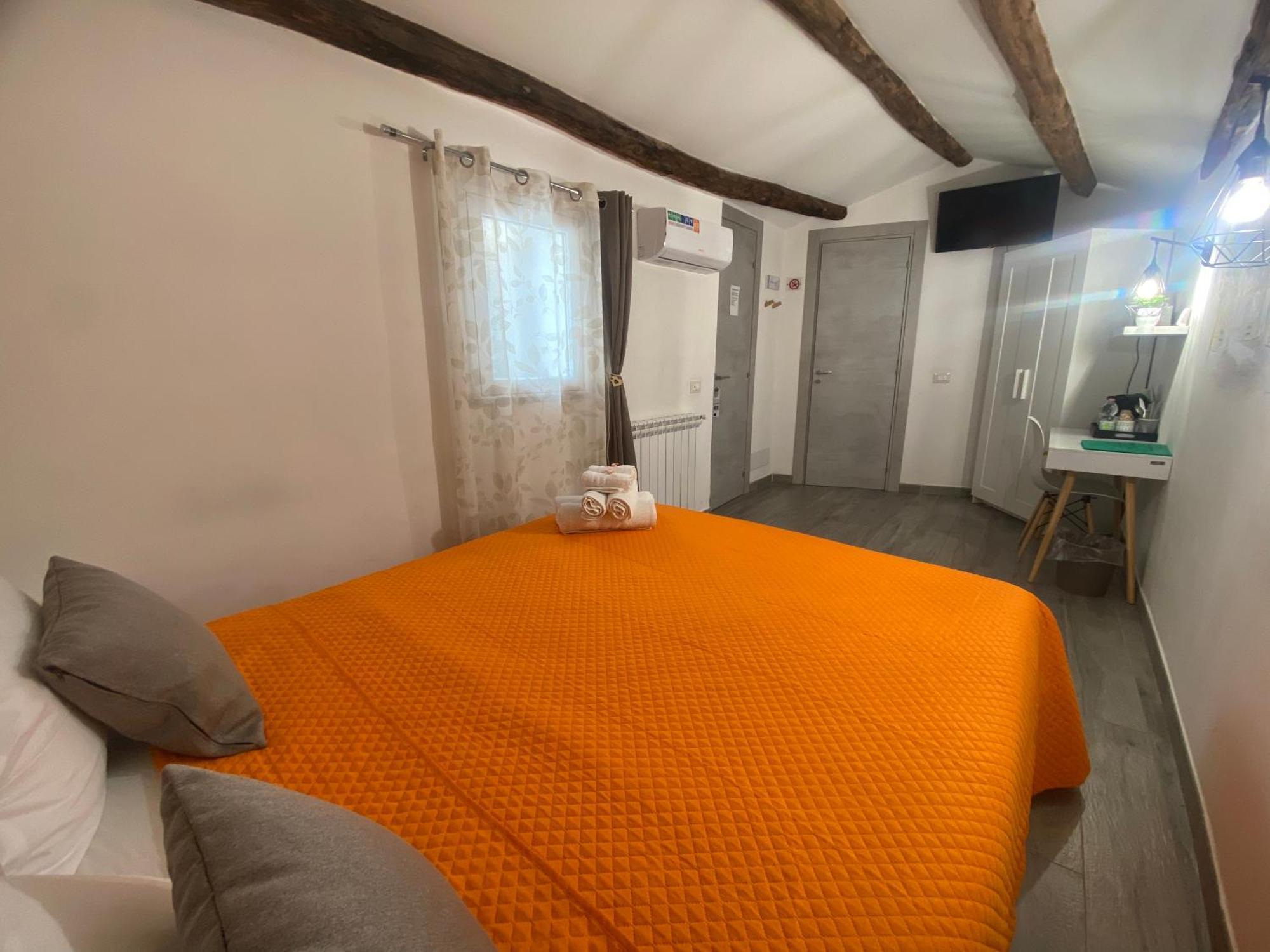 La Piccola Formica Charme Rooms Παλέρμο Εξωτερικό φωτογραφία